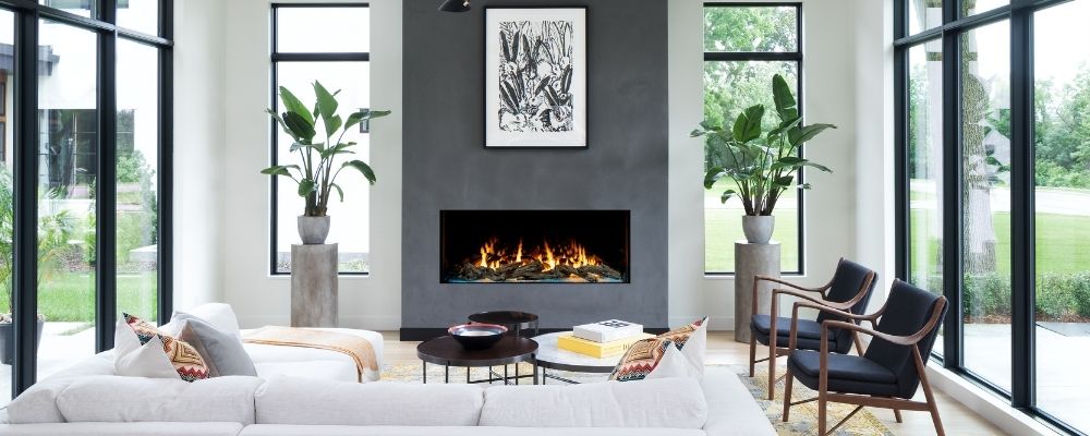 heat and glo gas fireplace in living room